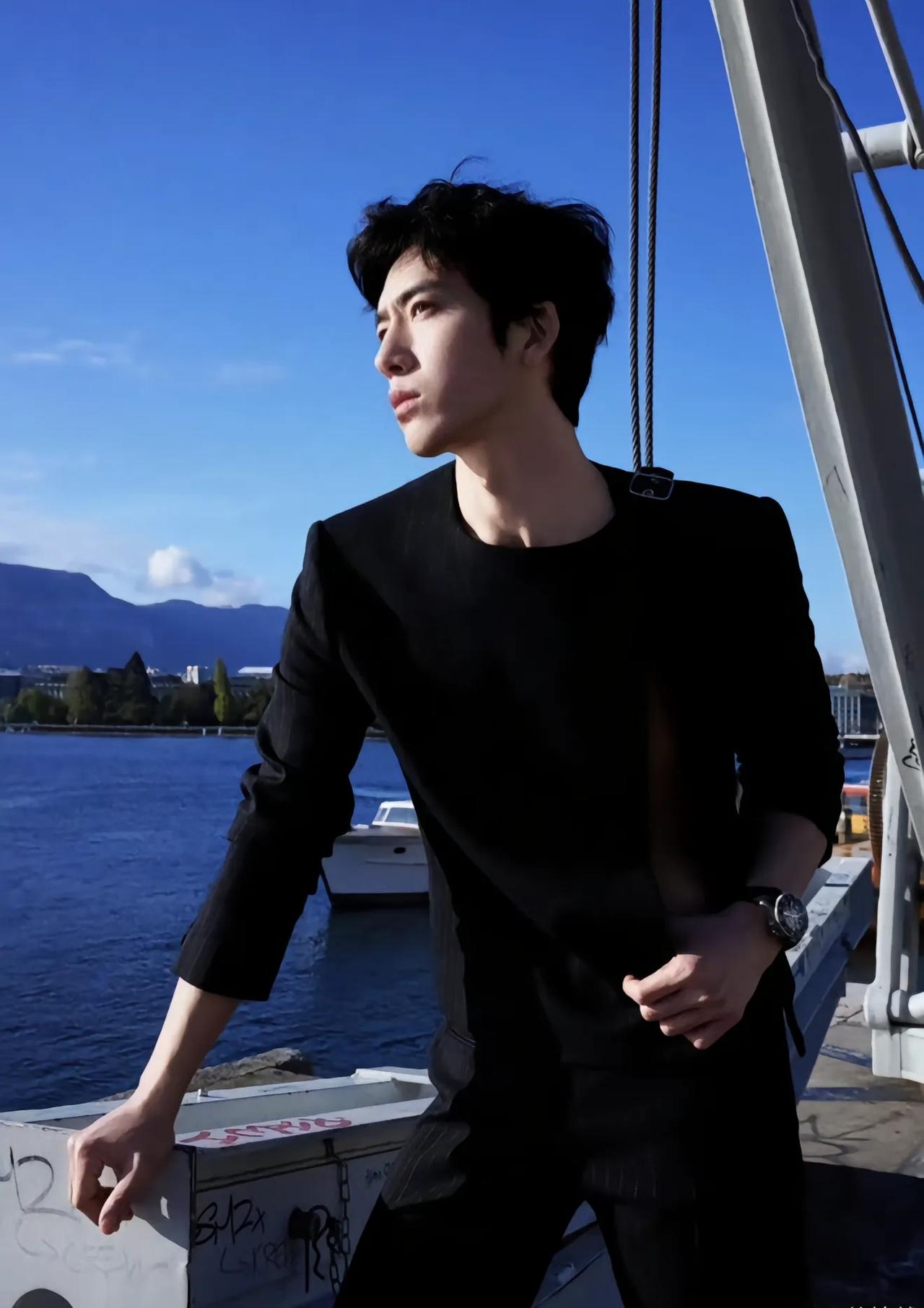 原来胡巴妈这么水灵小时候净看萝卜了井柏然 ​​​