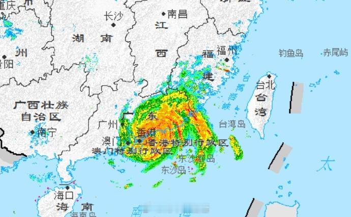 台风红霞朝霞本是好看的东西，偏被用来命名台风。“红霞”携45米/秒风速登陆惠东时