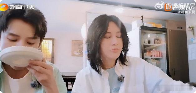 尚雯婕[超话]尚雯婕说学语言没有任何捷径尚雯婕的语言学习心得太戳人了！明明有高效