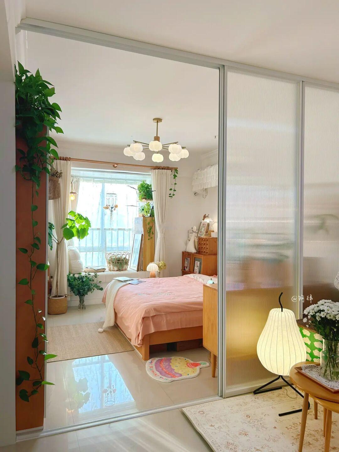 42㎡一室一厅 未婚女生温馨的家🏠 月供2800