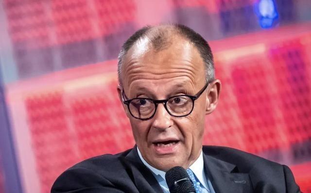 以色列铁了心要把战火烧到黎巴嫩，结果却被默茨当众打脸，直言敢打黎巴嫩，就是犯了致