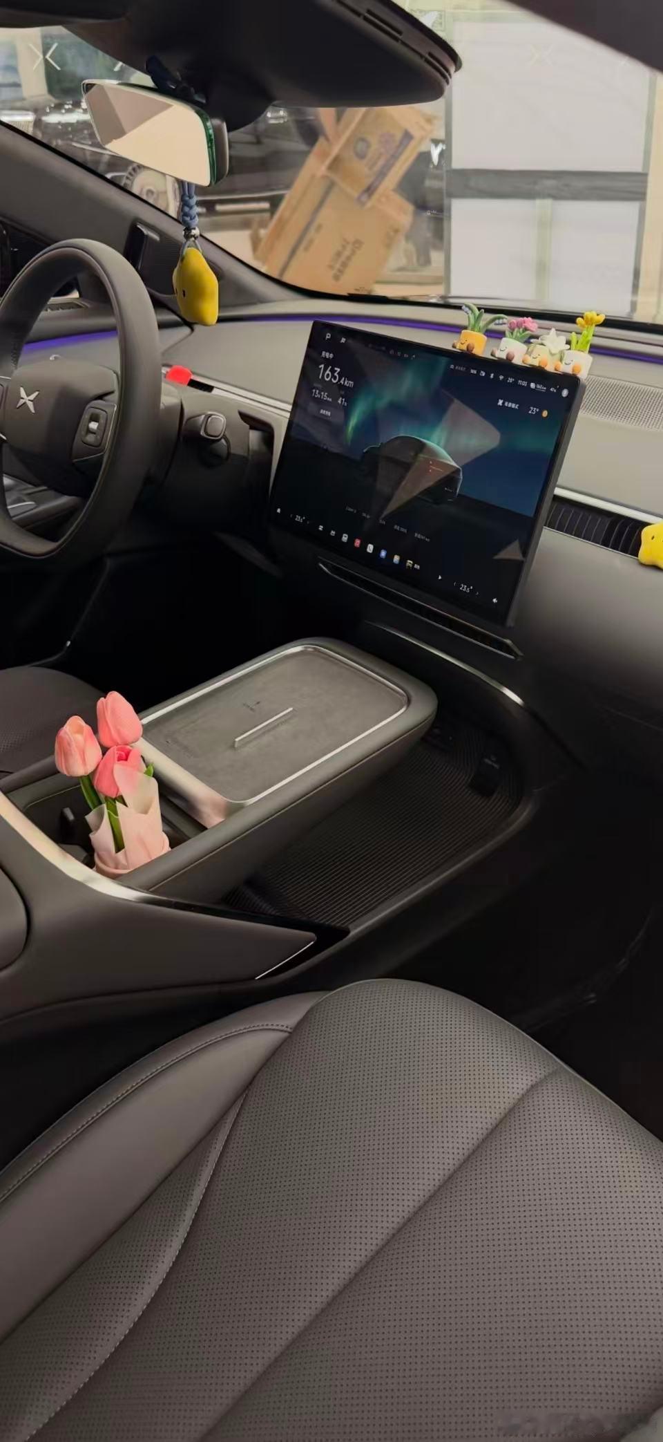 你们不会单纯到觉得小鹏GX连Mona都不如吧？？？ 