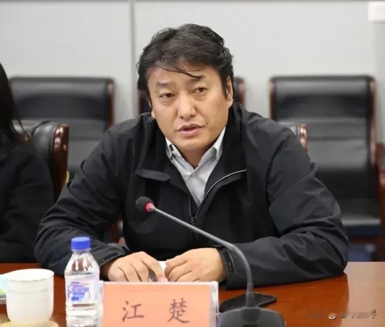 太害怕了，看完警示教育片后不敢睡觉，被噩梦缠身的副州长主动投案！

刚刚，权威媒