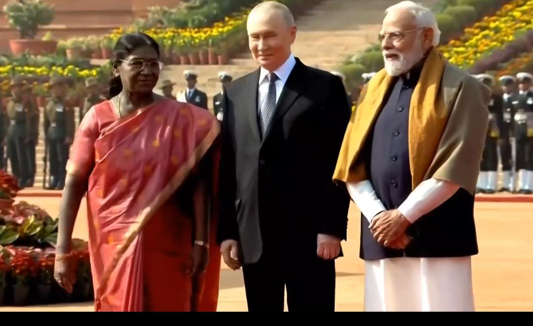 印度这一次真的用心了！
为了欢迎普京总统，整个仪式排场非常的大，有马上的骑兵，有