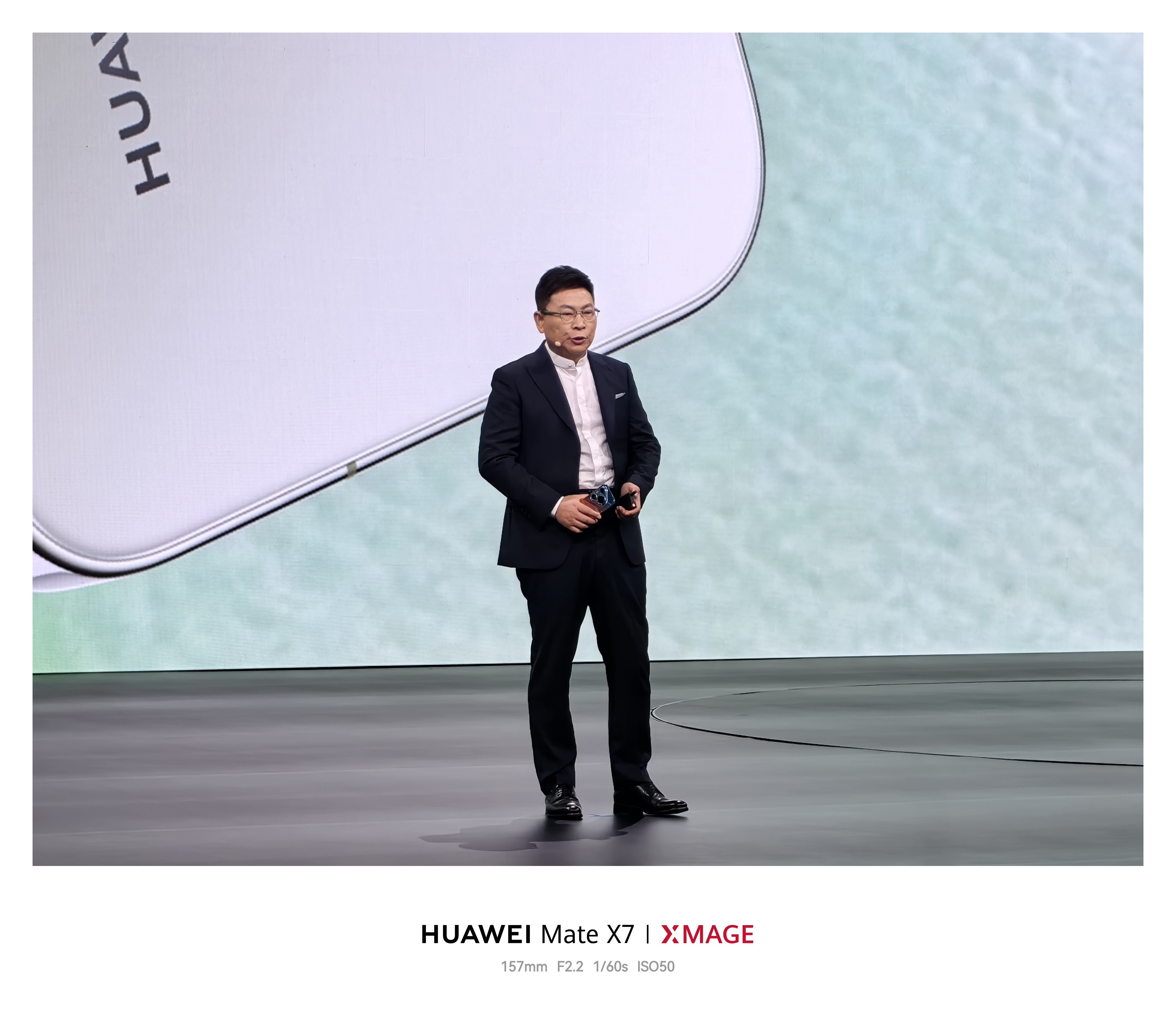 华为真是不放过任何曝光鸿蒙智行的机会，这也是终端赋能无可替代的一环华为发布会鸿蒙