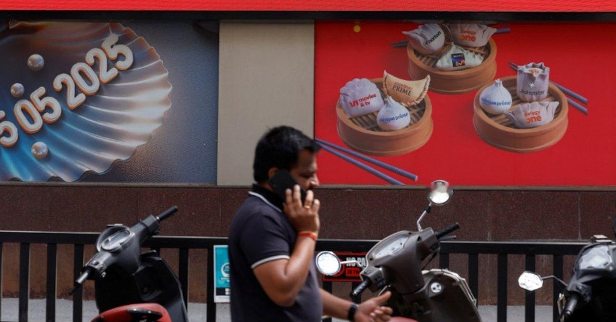 [To learn English]
Indian telecoms opera