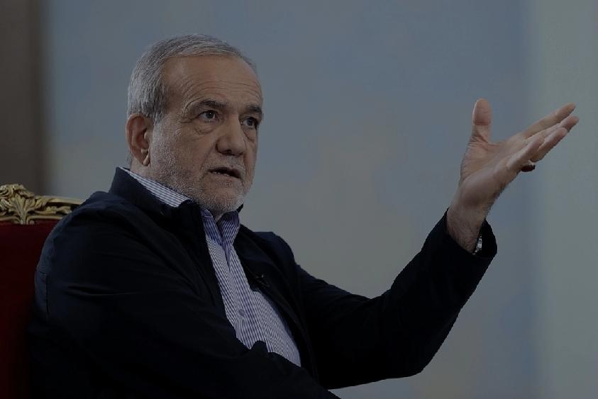 快讯！快讯！伊朗总统佩泽希齐扬准备好反击美以。
据伊朗方面消息，当地时间12月2