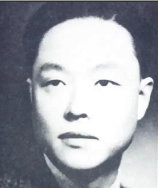 1946年，军统叛徒被枪毙后，妻子收尸时，却发现尸体不是丈夫，就去找大特务毛森，
