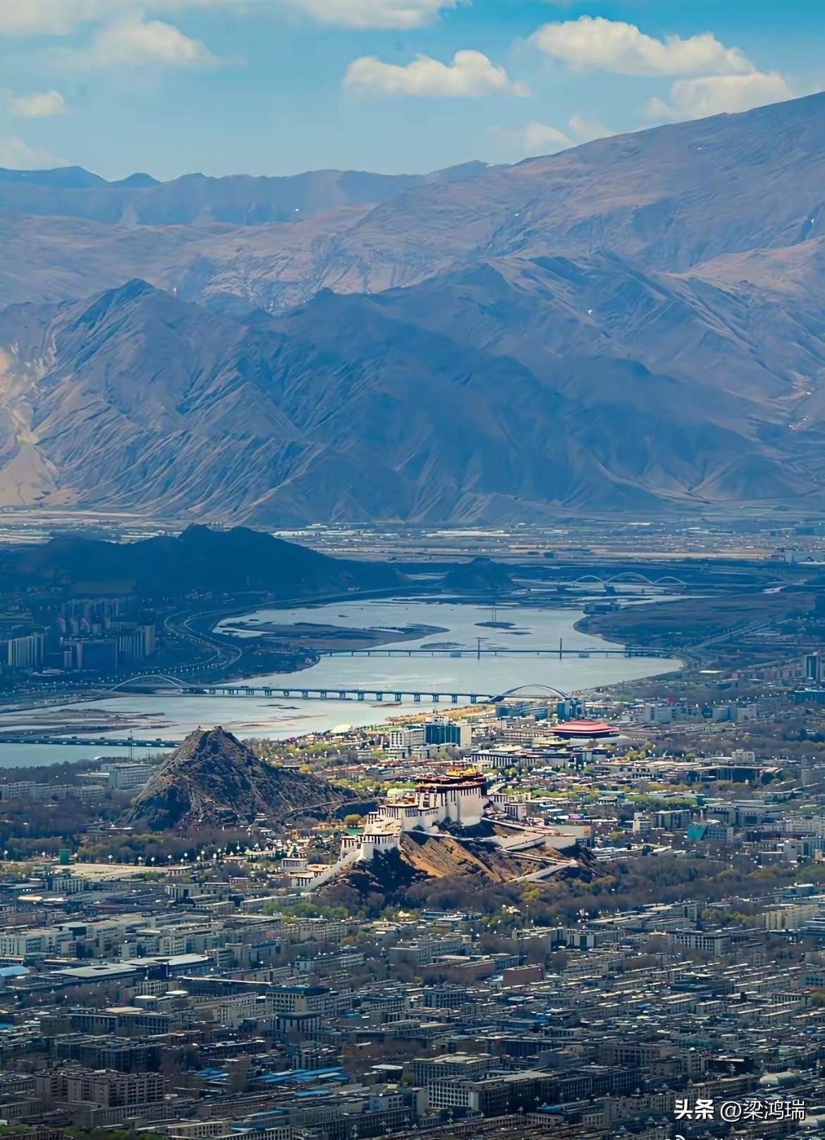 这个角度的布达拉宫，有人见过吗？