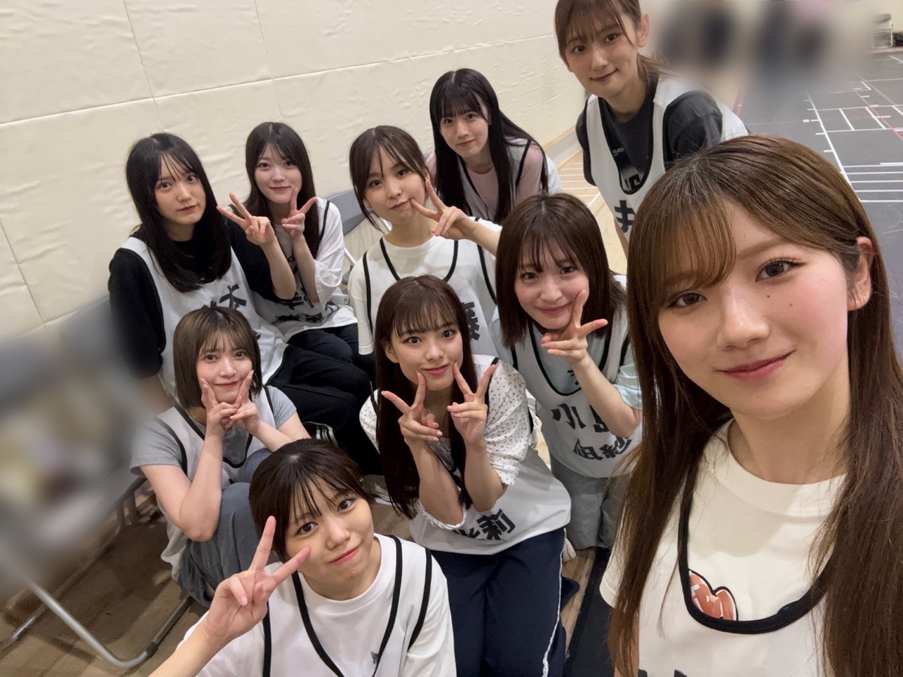 小田倉麗奈「最近セミ鳴いてるね。ミーンミーン　メンバー大好きです(ᵕ̈)きらまり