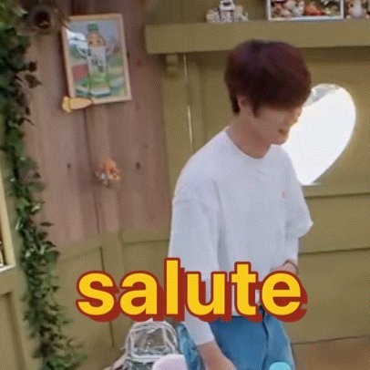 #陆虎向赵露思salute# 直接玩起了谐音梗，其实我觉得陆虎还是挺好玩的，两个