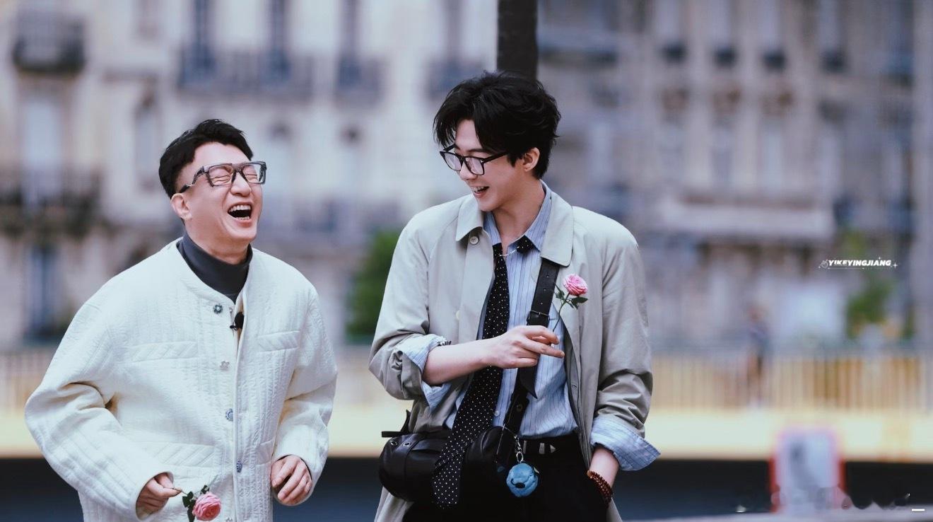 铁证  我们铁证也有自己的杀青梗啦！图片cr刘宇宁 刘宇宁铁证