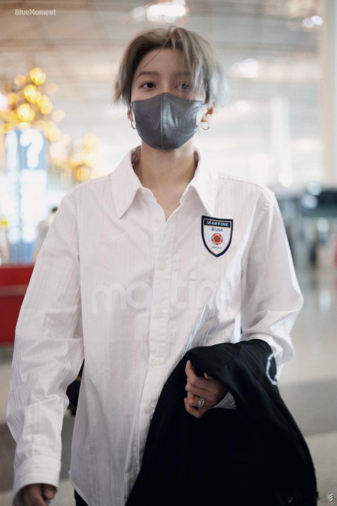 刘雨昕[超话]刘雨昕你好星期六刷到刘雨昕好六录制的消息，我反手就是一个转发！太期