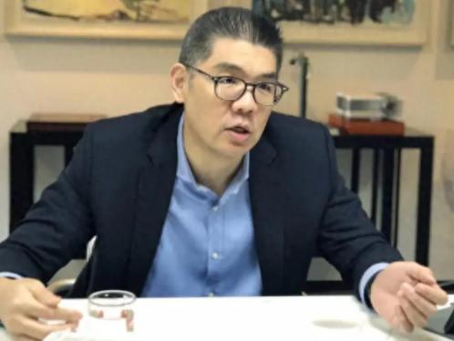 所有人都以为两岸最大的底牌是军事。错了！连胜文点破了真相：真正能一招锁死台湾的，