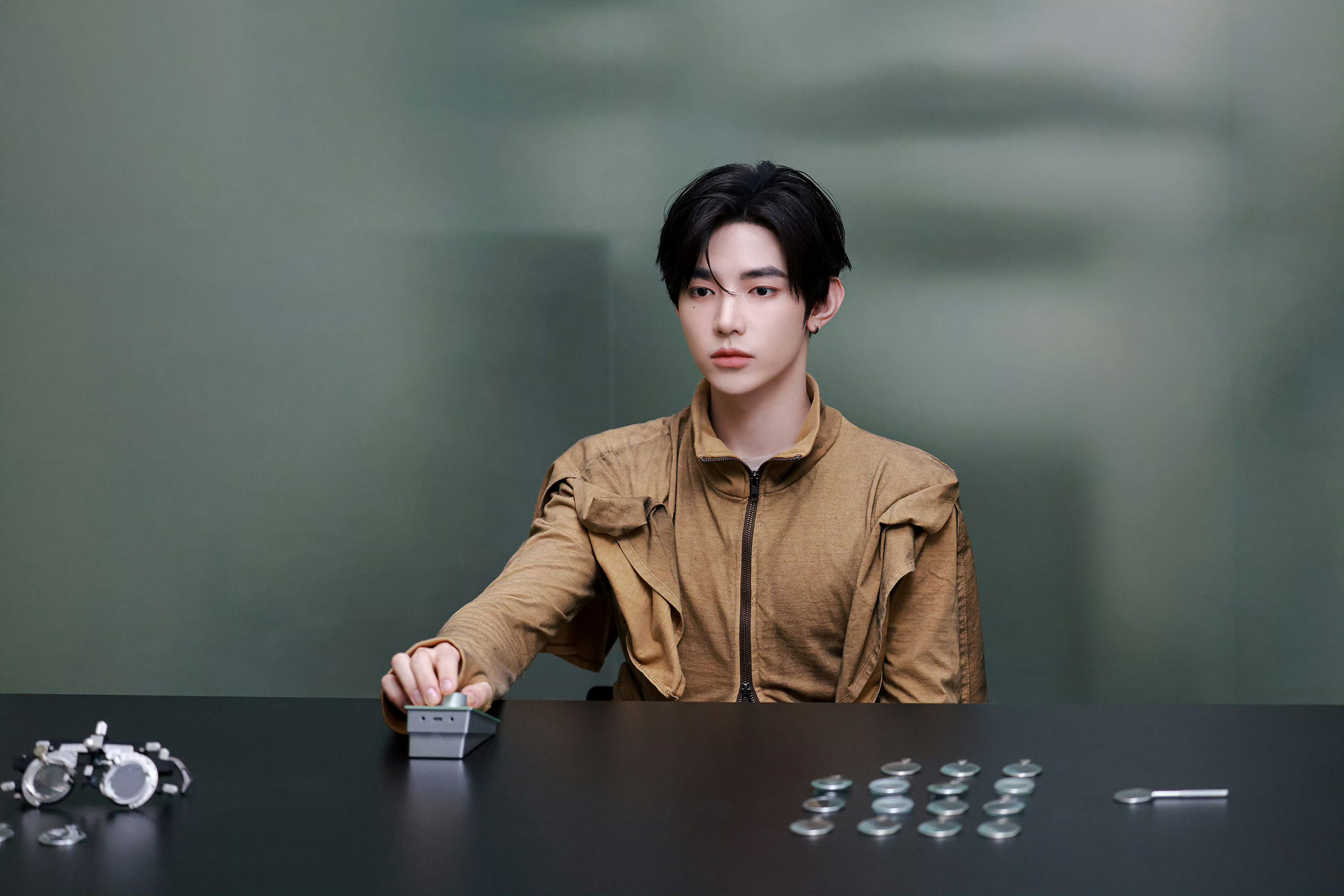 章昊 AND2BLE RE:SENSE - Curiosity Photo Sk