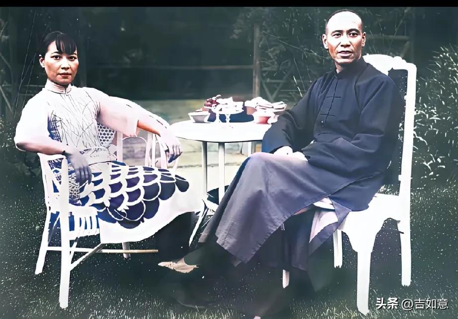 老蒋一生有四位夫人，要说他更喜欢陈洁如还是宋美龄，还真不好说。
陈洁如与老蒋有过