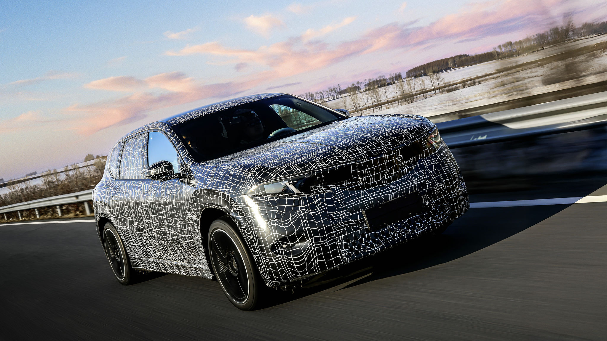 新世代BMW iX3全球首发，国产版其实早就在“路上”了：①国产版与全球版同步研