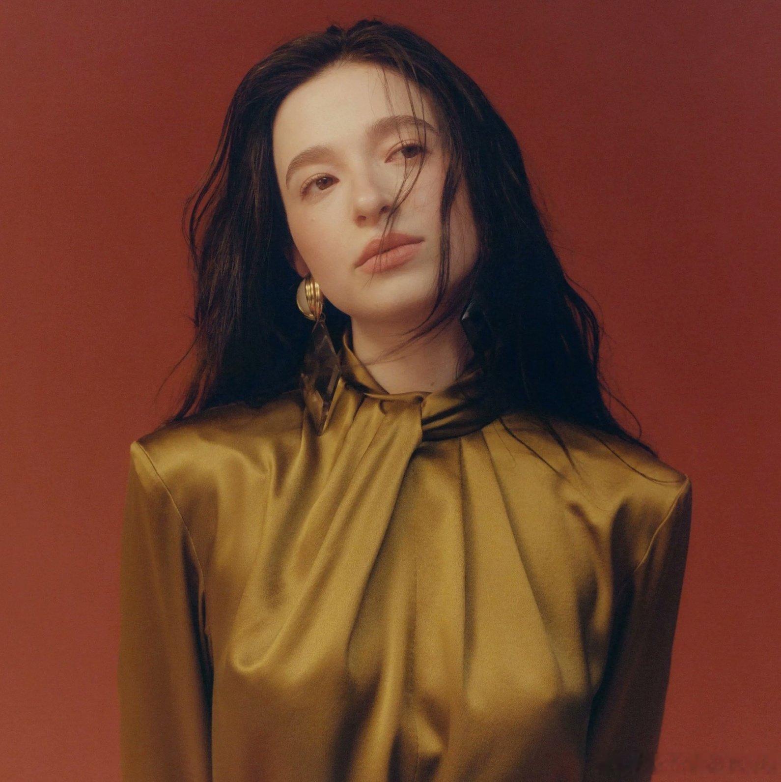 米奇·麦迪森将出演A24的新片《红死魔的面具》，将于今年2月在布达佩斯开拍。本片