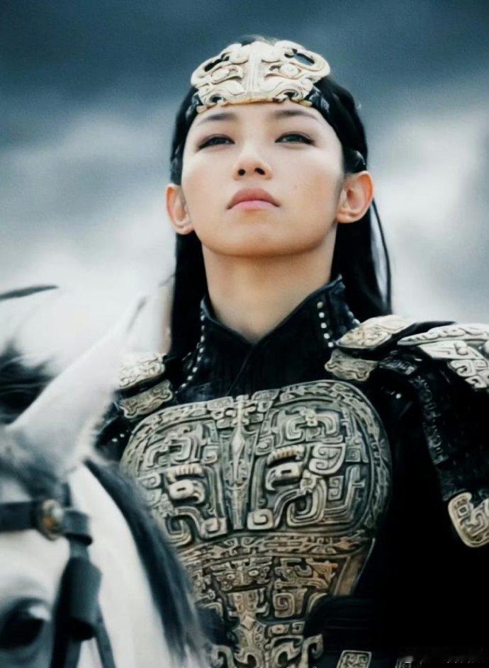封神2邓婵玉铁骨铮铮的具象化 邓婵玉的角色在《封神2》中的表现让人过目不忘，IM