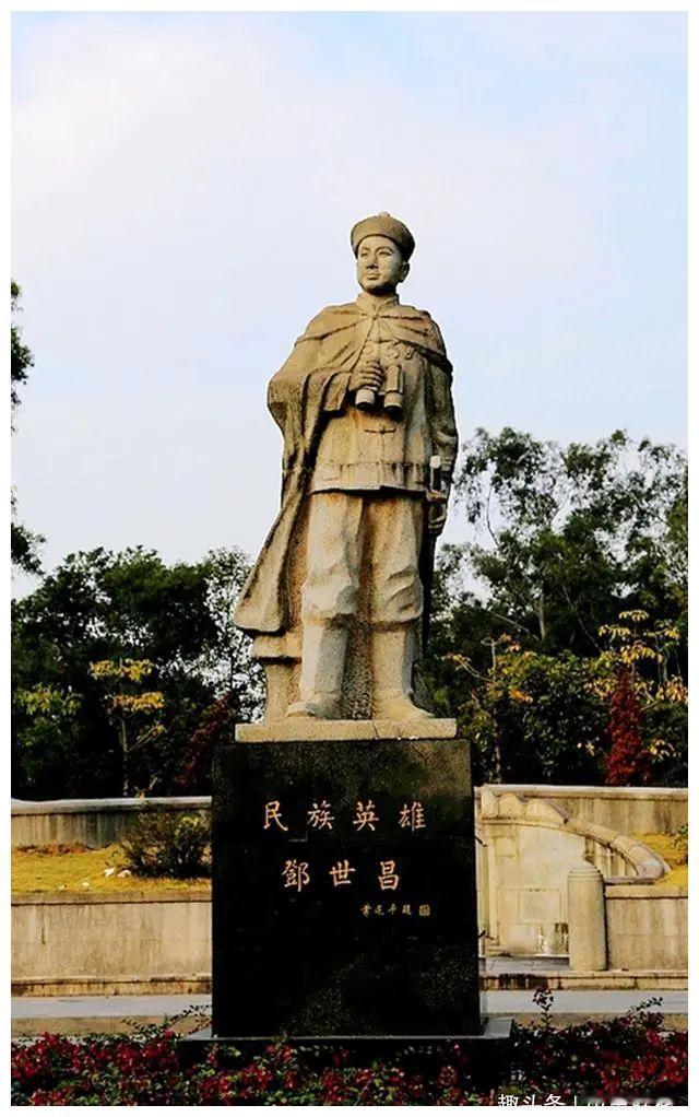 华夏文明源远流长，中华姓氏薪火相传。在数千年浩荡历史长河中，邓氏一脉根深叶茂、英