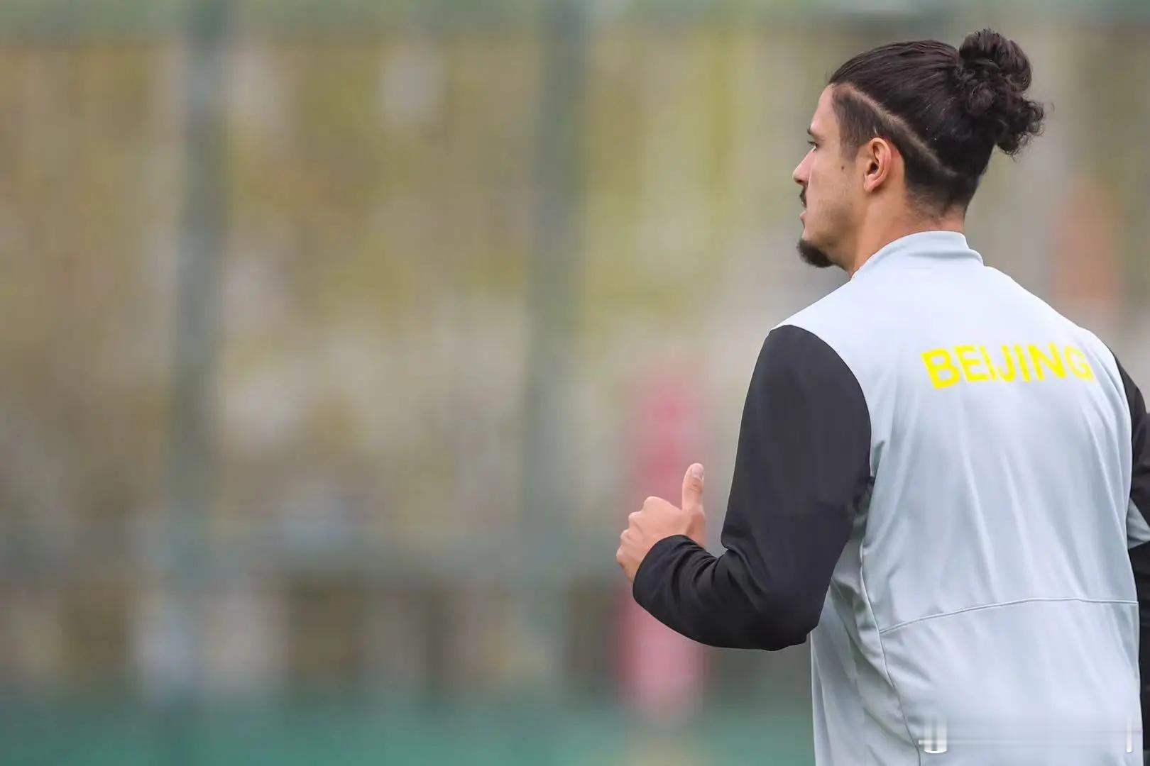 解说预告🎙️周六22:00英超 布伦特福德vs埃弗顿，单口周六26:15意甲 