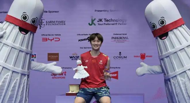 22连胜！

北京时间6月1日，陈雨菲在新加坡公开赛女单决赛中以21-11、21