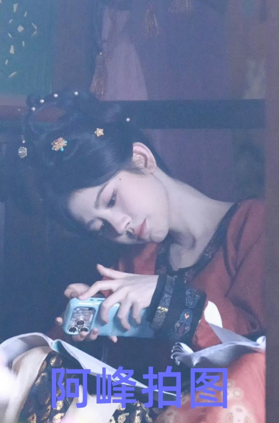 📱🐷