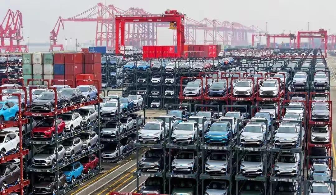 2026年全球十大经济体：
 
1. 美国：32.38万亿
2. 中国：20.8