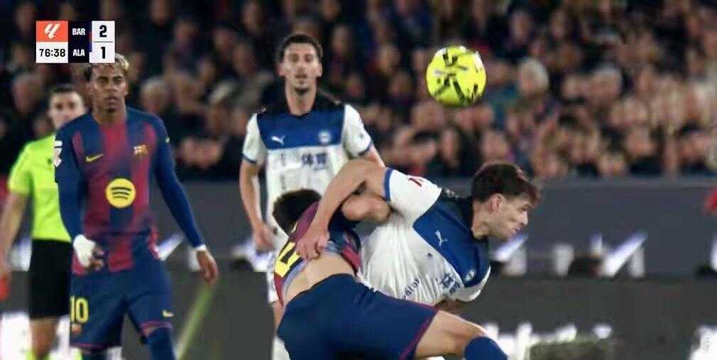 最强三叉戟归位+大脑复出！巴萨3球逆转超皇马，亚马尔18岁封神北京时间11月30