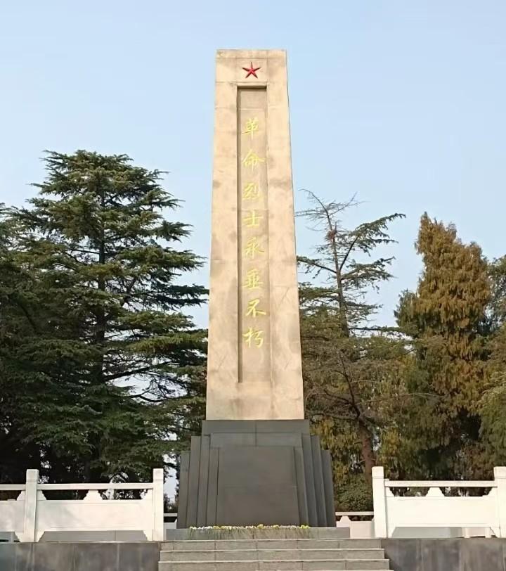 我翻到宗玉喜的资料时，就记住三件事：淮阴人、炮兵团十连观察员、1985年1月14