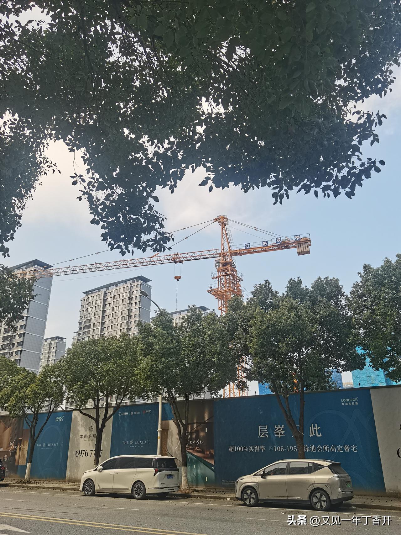 这几天大家都被心脏病吓坏了吧

据我常看的海外带货主播说辅酶Q10都卖断货了，都