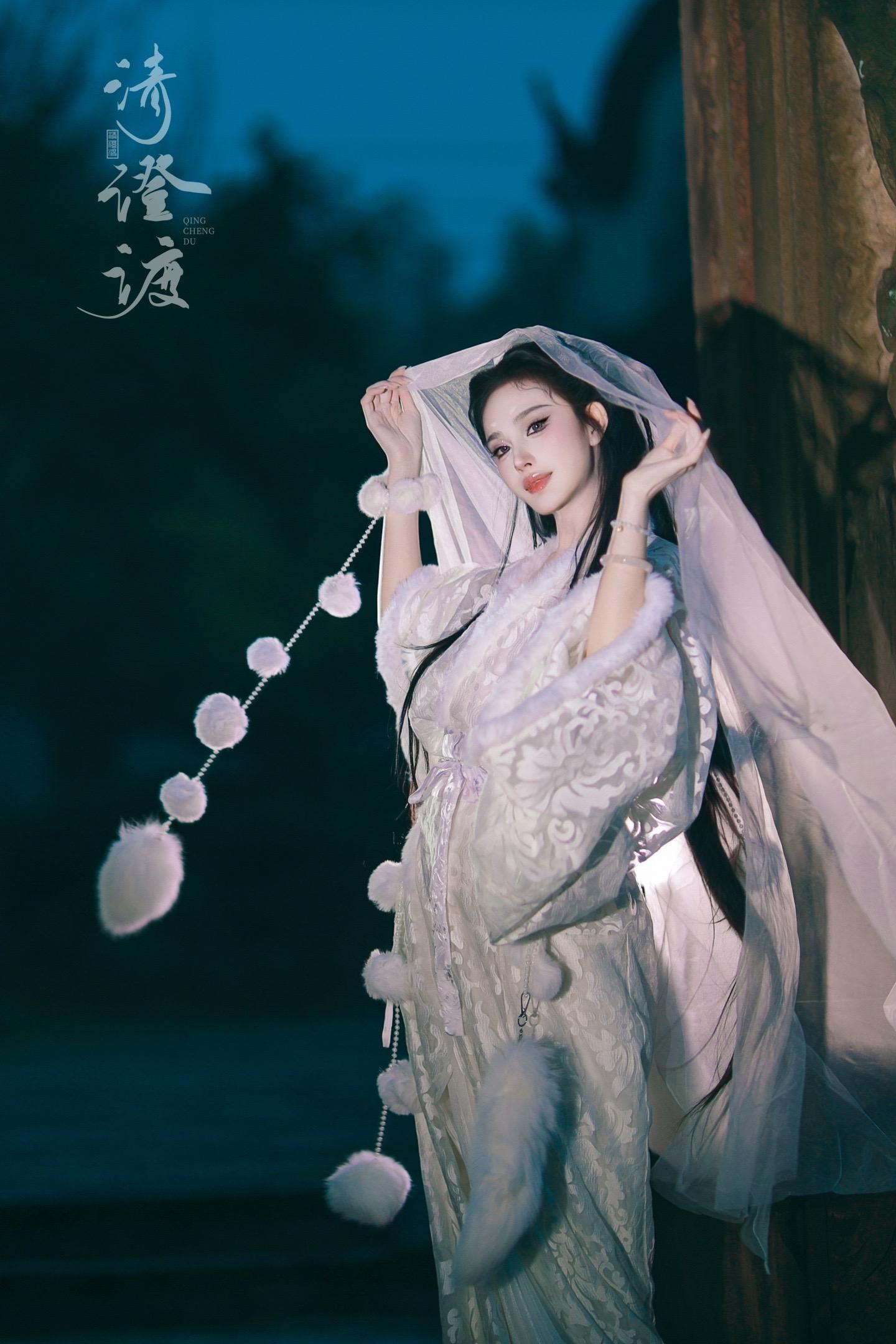 这白色的绝了。