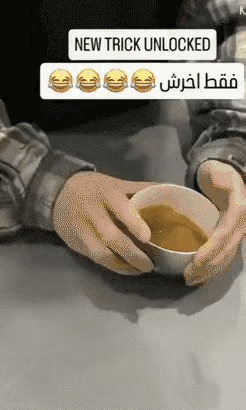 我发现了，
不是我不行，
是我能有这个不会倒的杯子。