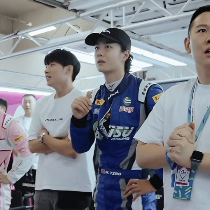 这孩子越看越喜欢哦 