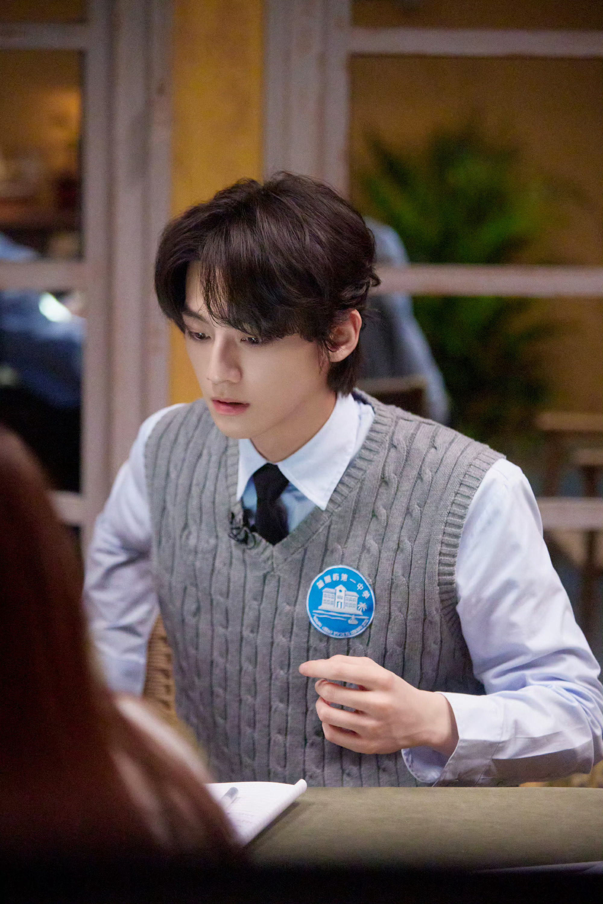 赖伟明我没有跟踪我是尾随《大侦探》爆笑名场面来袭！赖伟明饰演的明日星本想默默守护