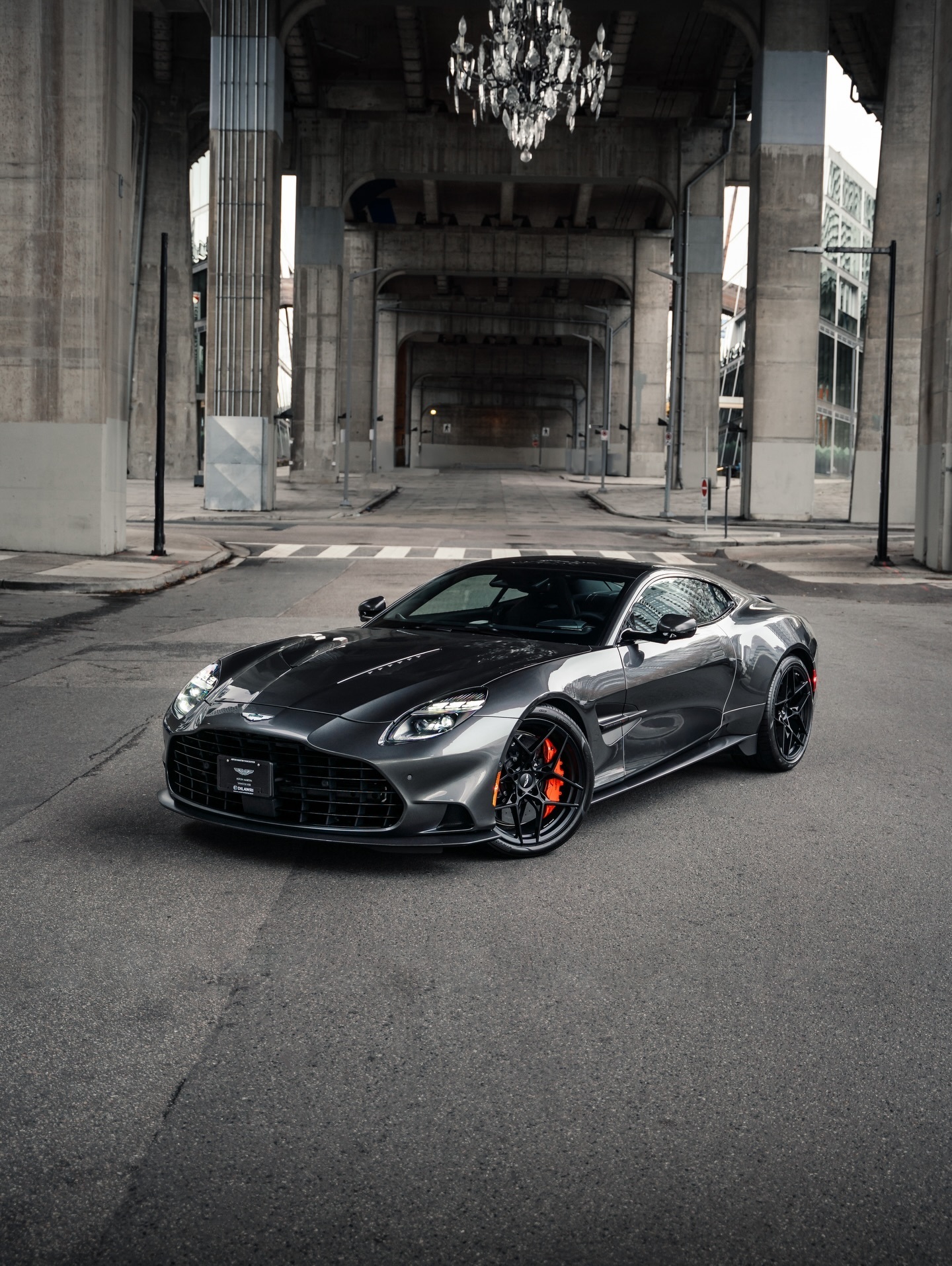 阿斯顿·马丁 Vanquish 