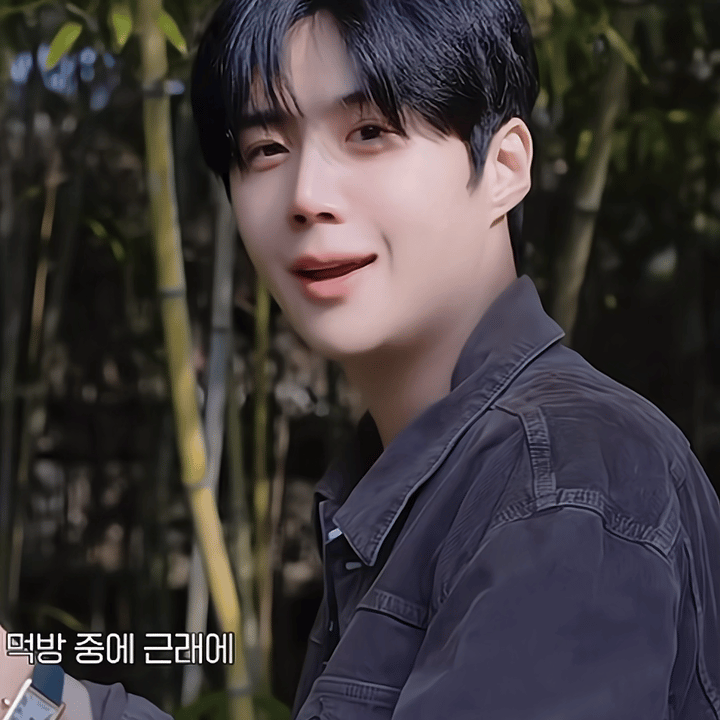 叽里咕噜说啥呢一句也听不懂，只能舔颜了。 