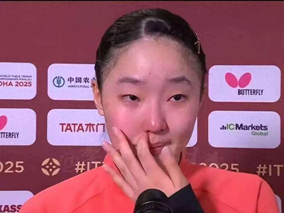 三冠两亚！14岁杜韩静决胜局绝杀日本世界第一，但赵王琪输球那场更值得琢磨——日本