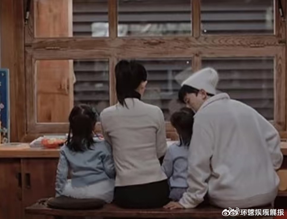 管乐祝谢娜生日快乐乘风2025管乐说谢娜是“一直以来的榜样”，突然明白为啥那么多