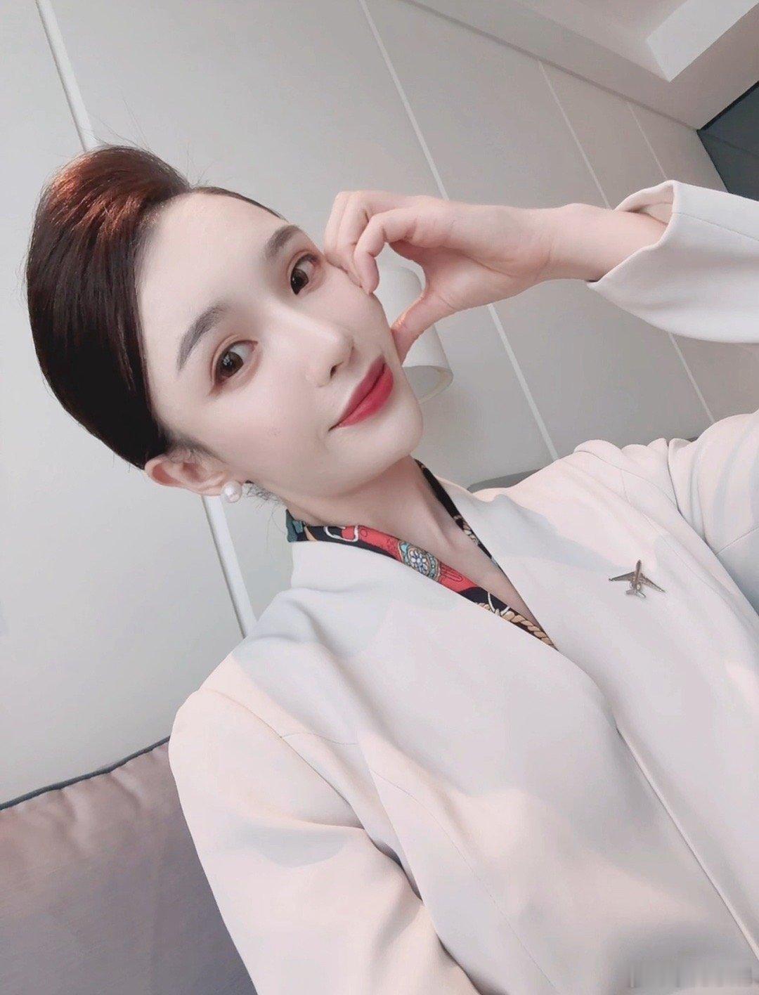 比❤️ ​​​