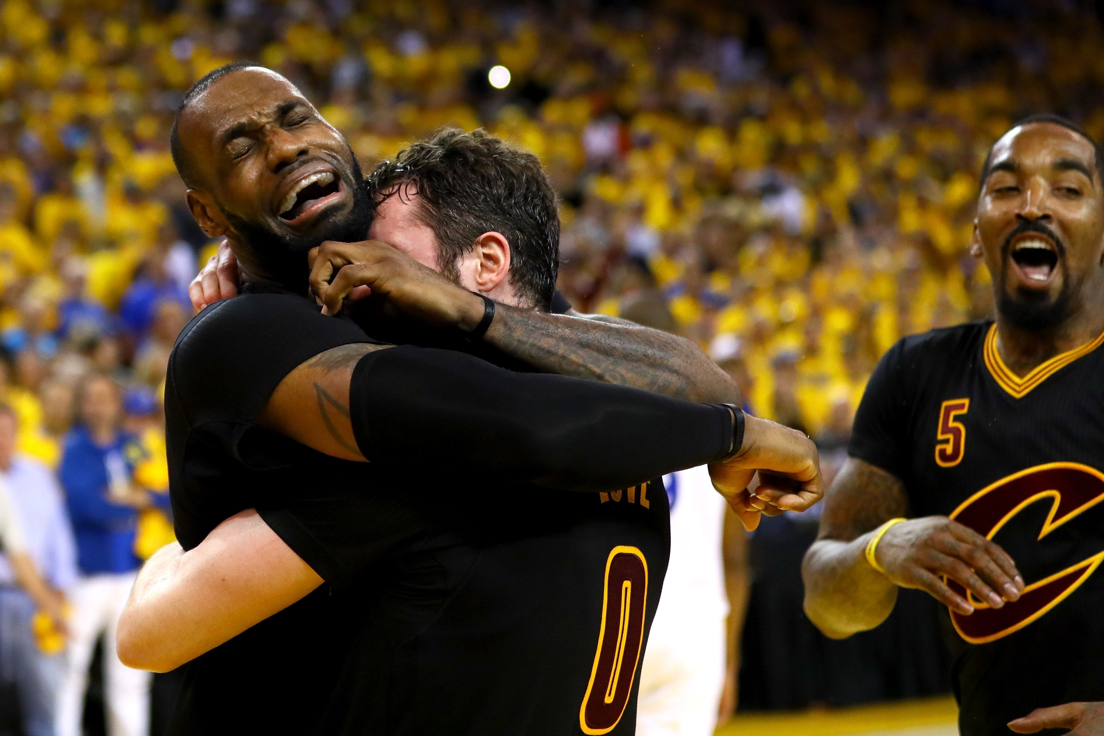 整整一节的垃圾时间，我们迎来了下图以来的第一次NBA总决赛抢七。雷霆vs步行者N