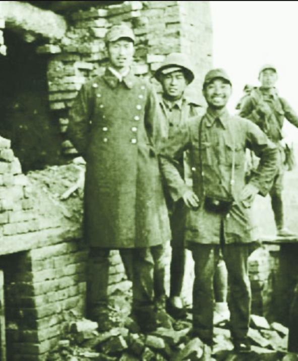 1937年全面抗战爆发后，八路军在敌后战场长期面临极端物资短缺，战士们打完仗会仔