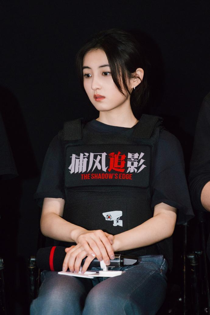 倪妮说很喜欢子枫妹妹剧情中那些紧张的场面，每一次都让人心跳加速，不得不说，编剧真