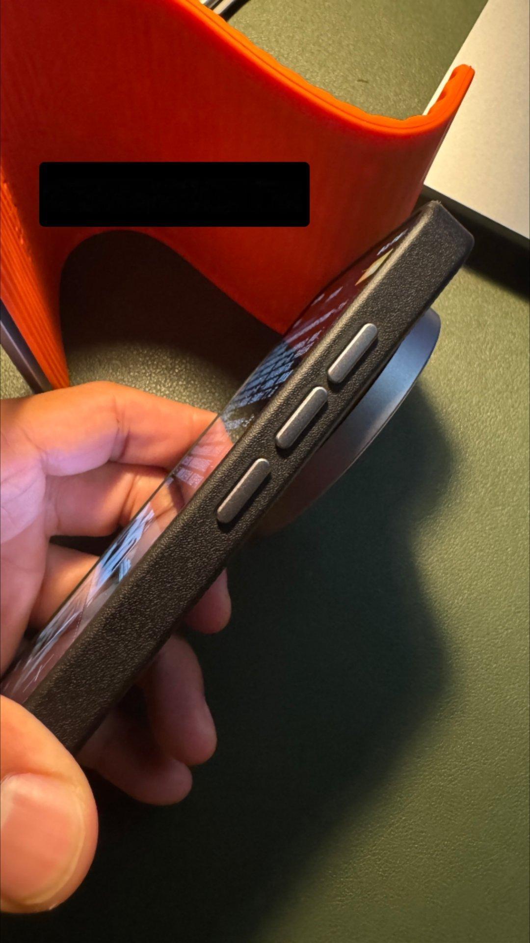iPhoneUltra机模再曝光所以说，国产折叠机还真的需要好好理解一下什么叫人
