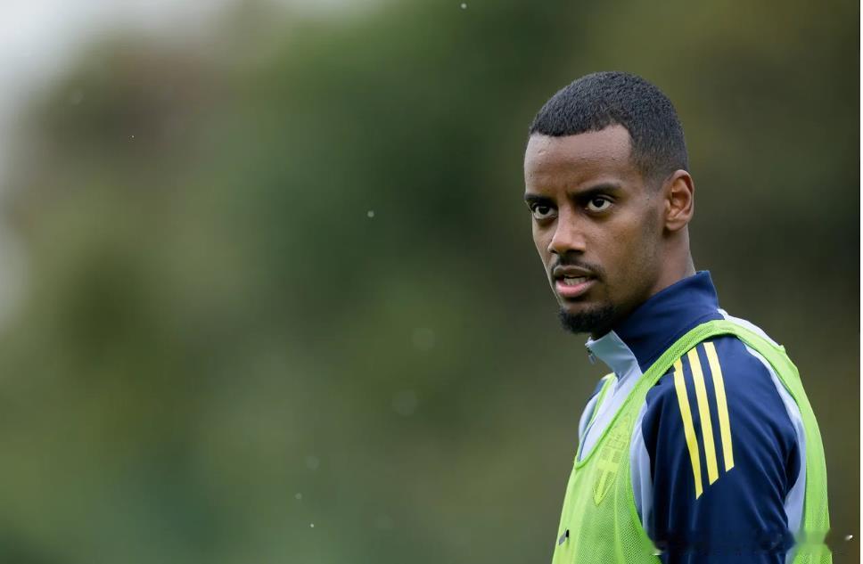 瑞典新任主帅波特详细说明了伊萨克的参赛状态：“他尚未准备好四天内连续踢满两场90