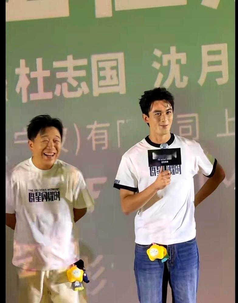 专挑烂

黄渤新片票房彻底凉了。一部评分7.5，上映两天影院就喊停；另一部8.1