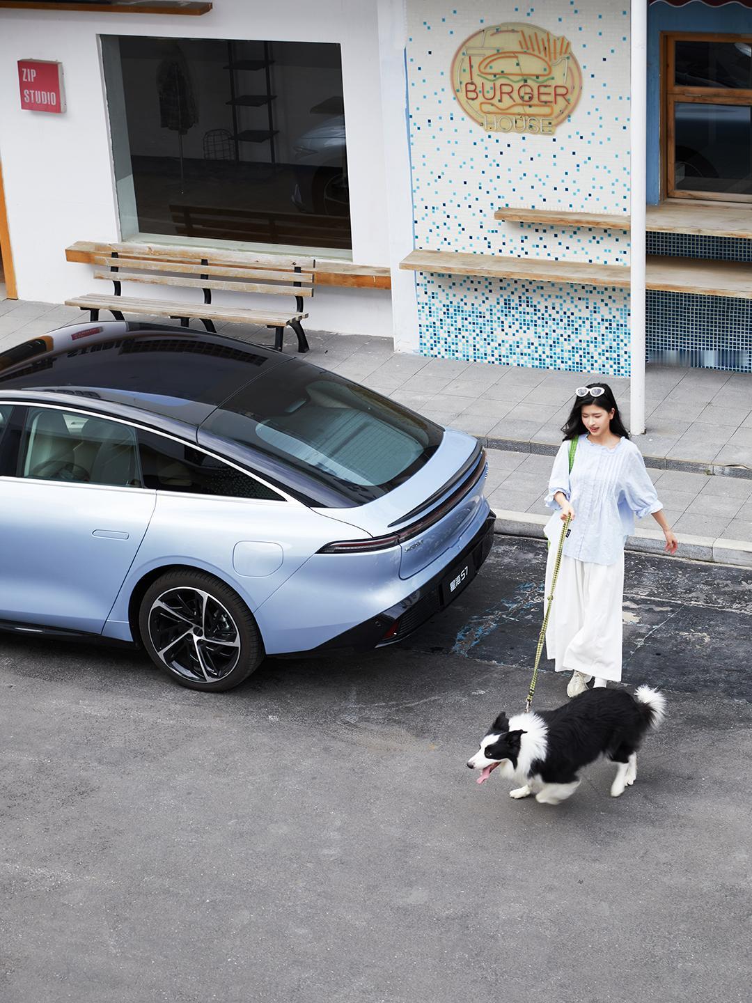 东风风行星海S7，超模颜值，妥妥的C位担当
长效续航，周末说走就走的底气是它给的