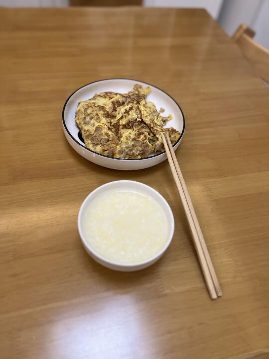终于不用吃白切鸡了，来碗清粥小菜，舒服！