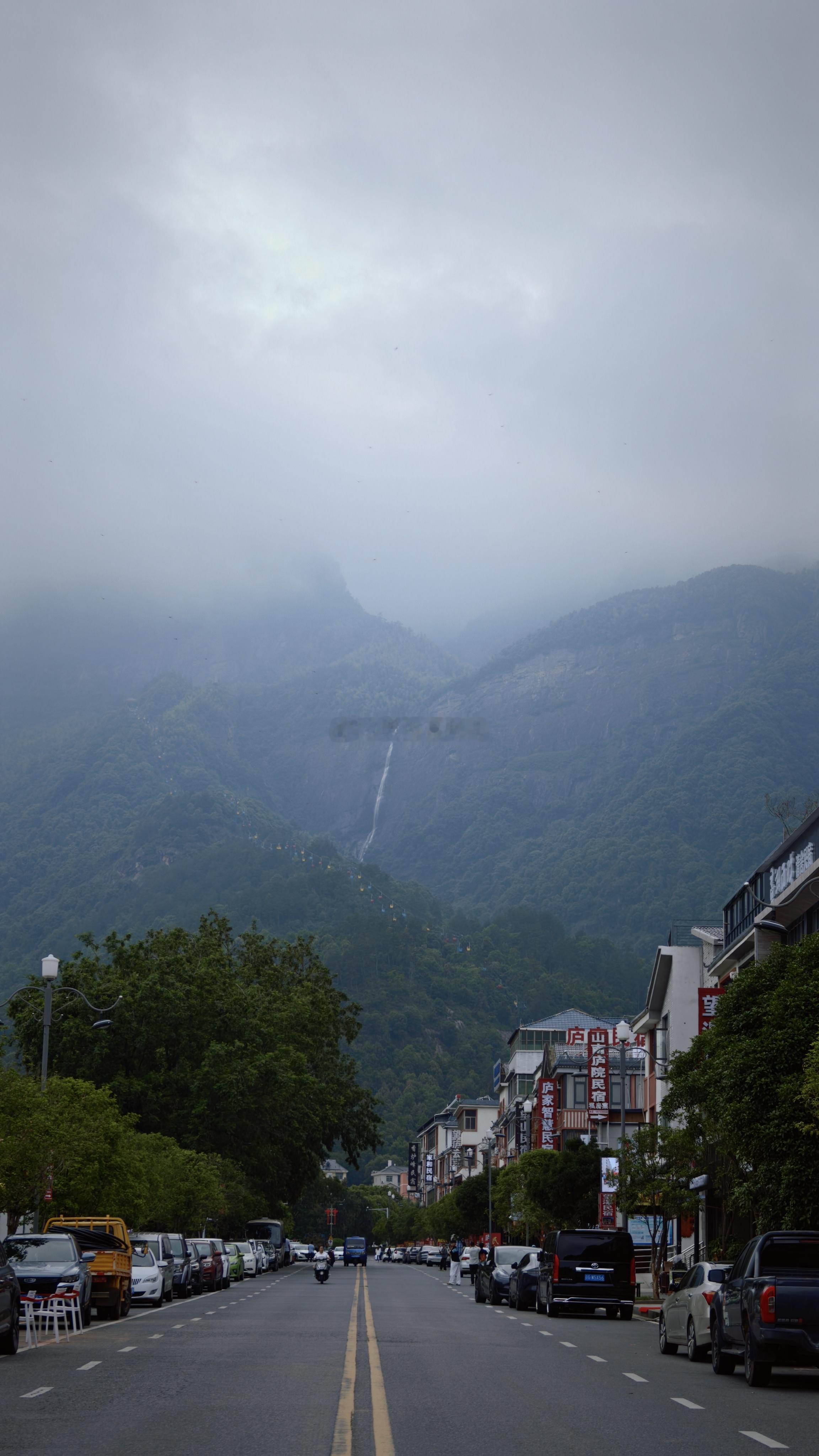 旅游攻略 望庐山瀑布 庐山·秀峰超市(环庐山路店)