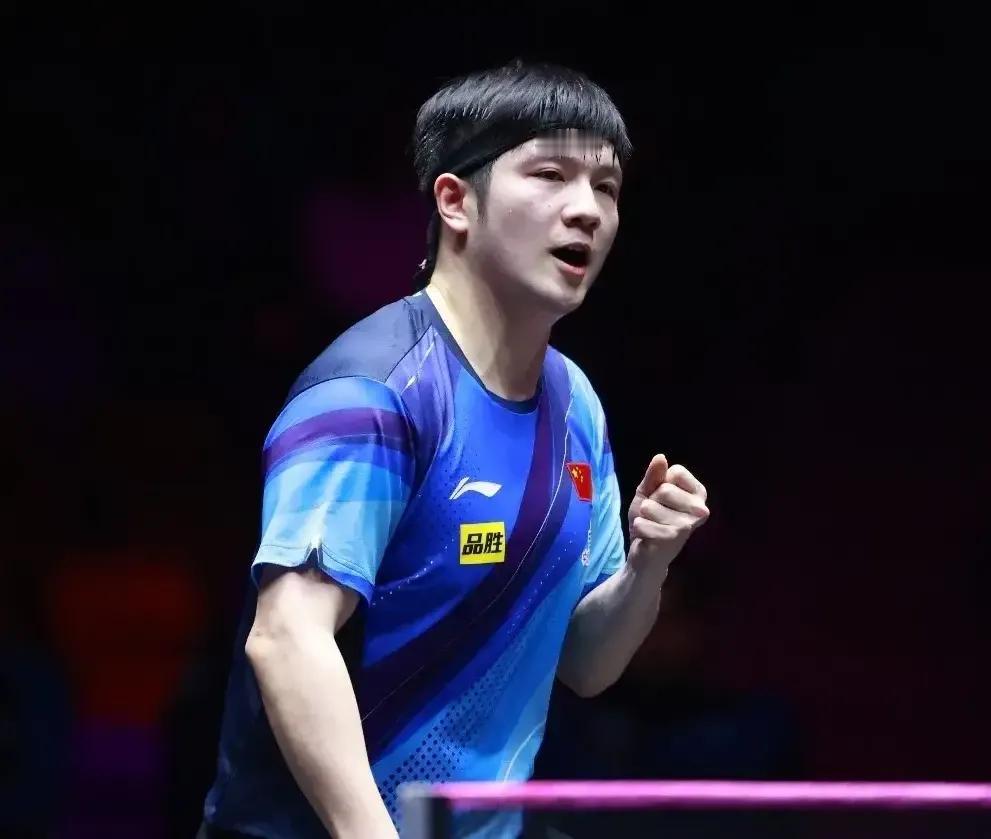 恭喜小胖率先晋级男单四强👍
#WTT多哈总决赛2023# 
樊振东🇨🇳3-